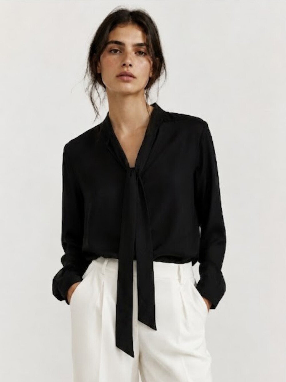 Aritzia Babaton Piero Blouse